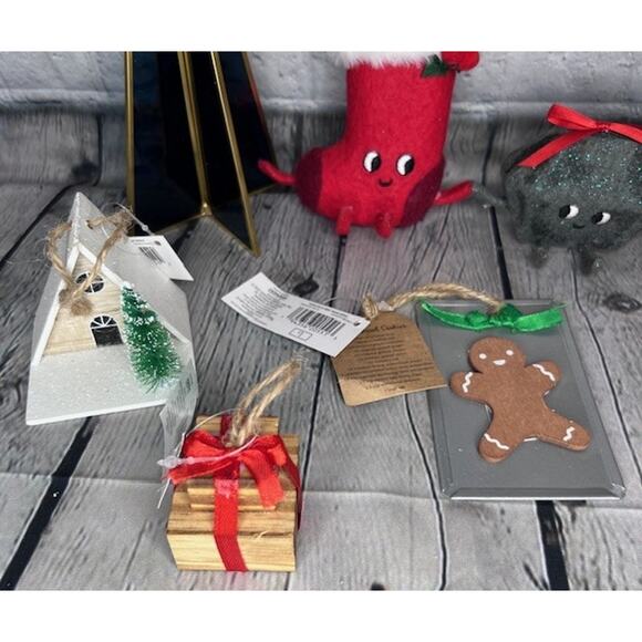 Winter Holiday Ornaments Plant Stocking Glass Tree Christmas Décor 7 Piece Lot - Picture 2 of 6